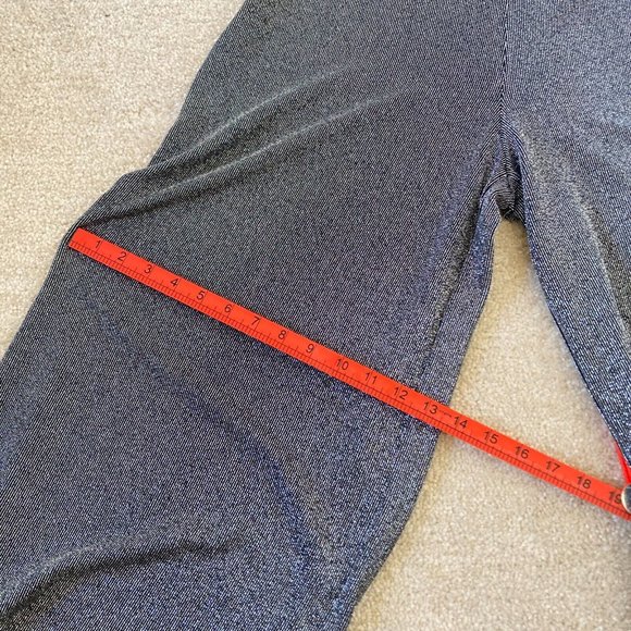 BNWT Roman Women's Silver Shimmer Stretch Pull-on Wide Leg Trousers Size 14 - Picture 7 of 14